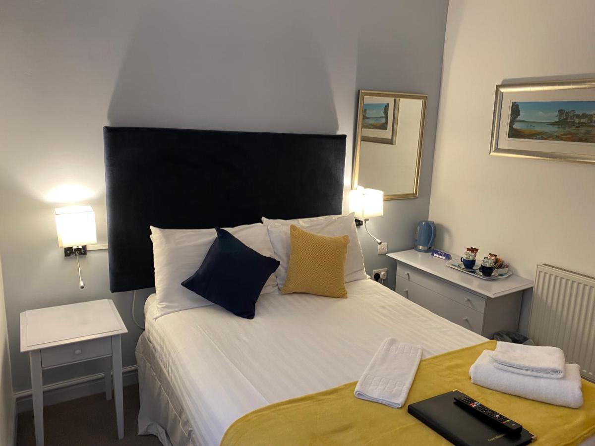 Grapes Hotel, Bar & Restaurant Snowdonia Nr Zip World Blaenau Ffestiniog Εξωτερικό φωτογραφία