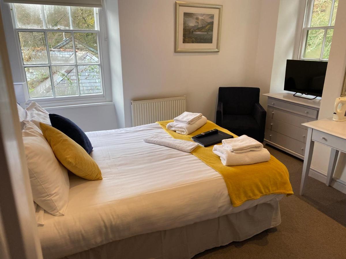 Grapes Hotel, Bar & Restaurant Snowdonia Nr Zip World Blaenau Ffestiniog Εξωτερικό φωτογραφία
