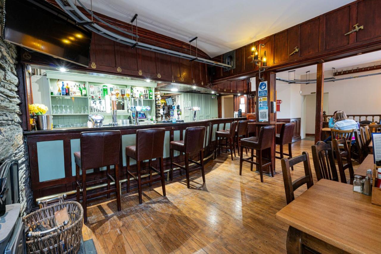 Grapes Hotel, Bar & Restaurant Snowdonia Nr Zip World Blaenau Ffestiniog Εξωτερικό φωτογραφία